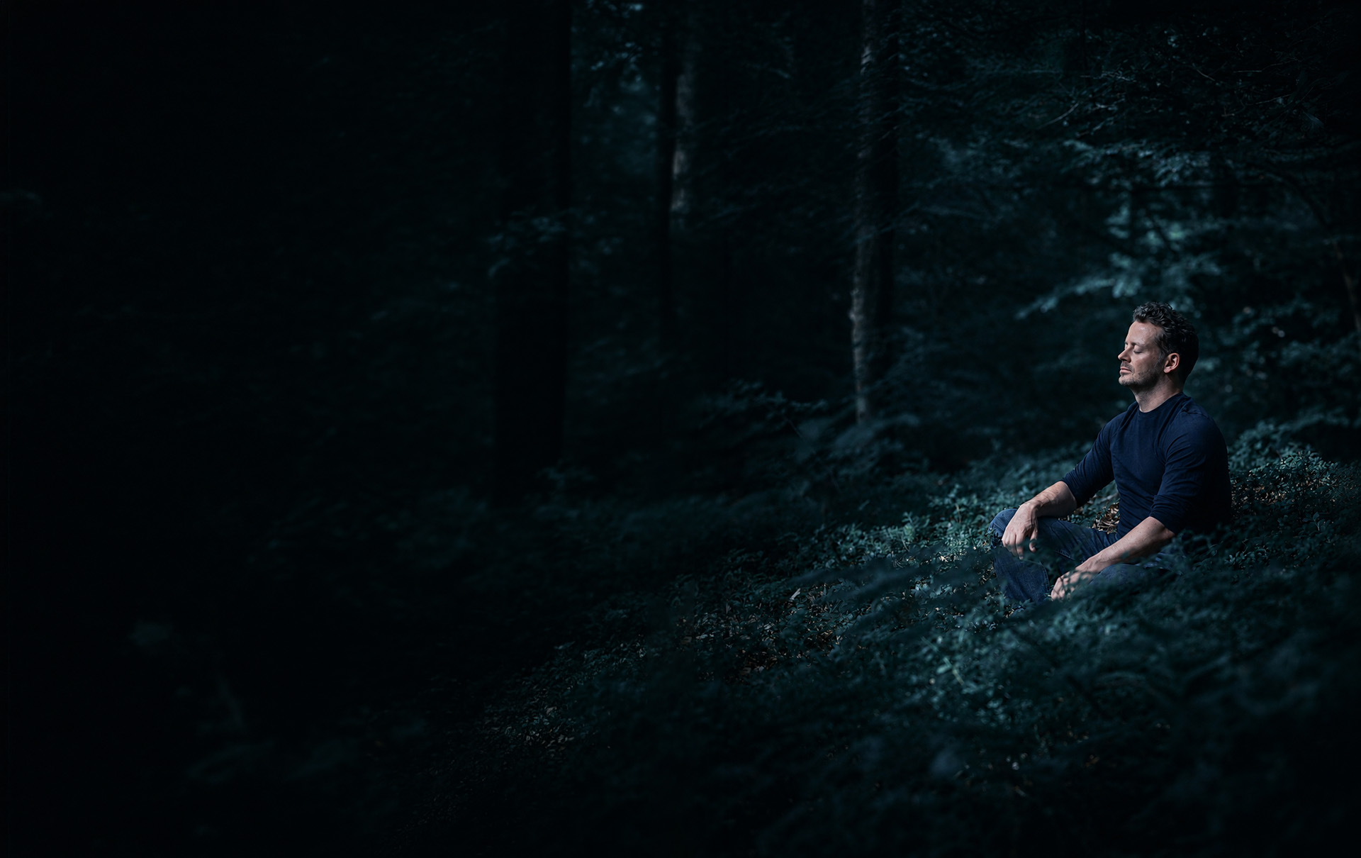 Gabor, in Ruhe im Wald